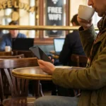 Smartphone-Nutzung sicher im öffentlichen WLAN smartphone-nutzung-sicher-im--ffentlichen-wlan-1772276041719